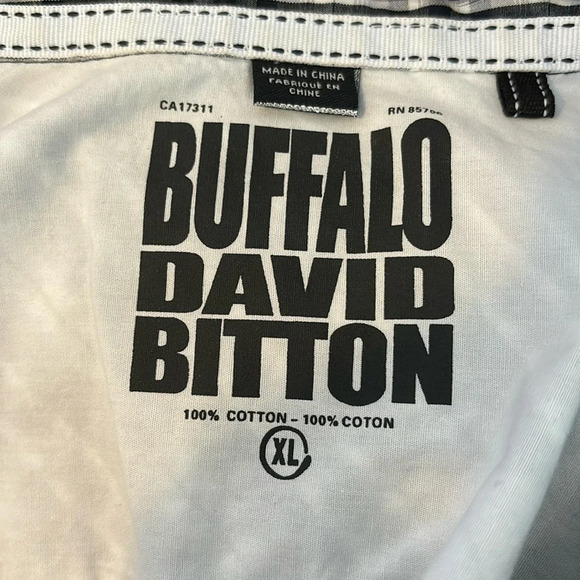 Buffalo David Bitton men’s white and blue plaid long sleeve button down shirt - Picture 8 of 9